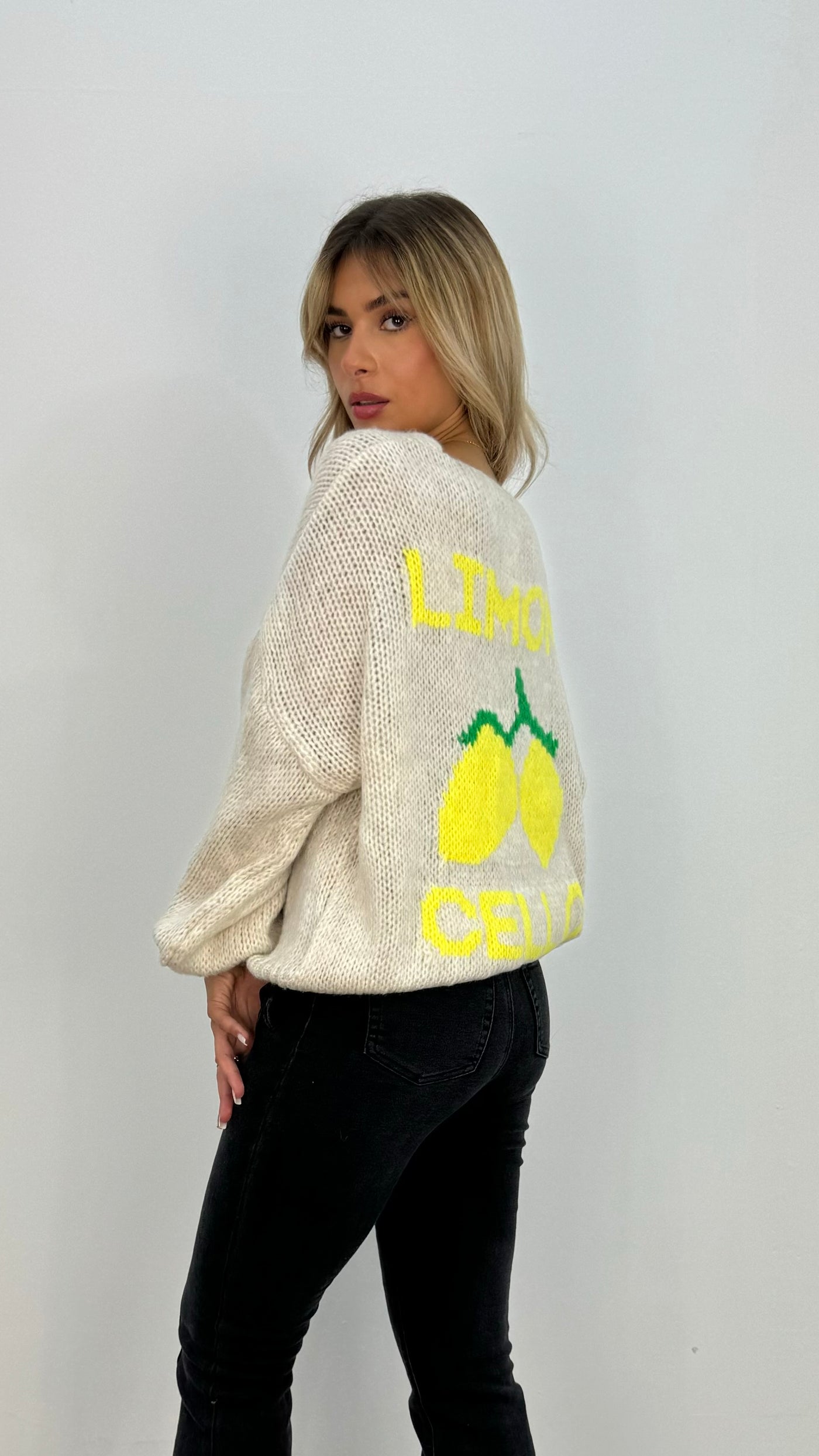 Lia Limon Pullover