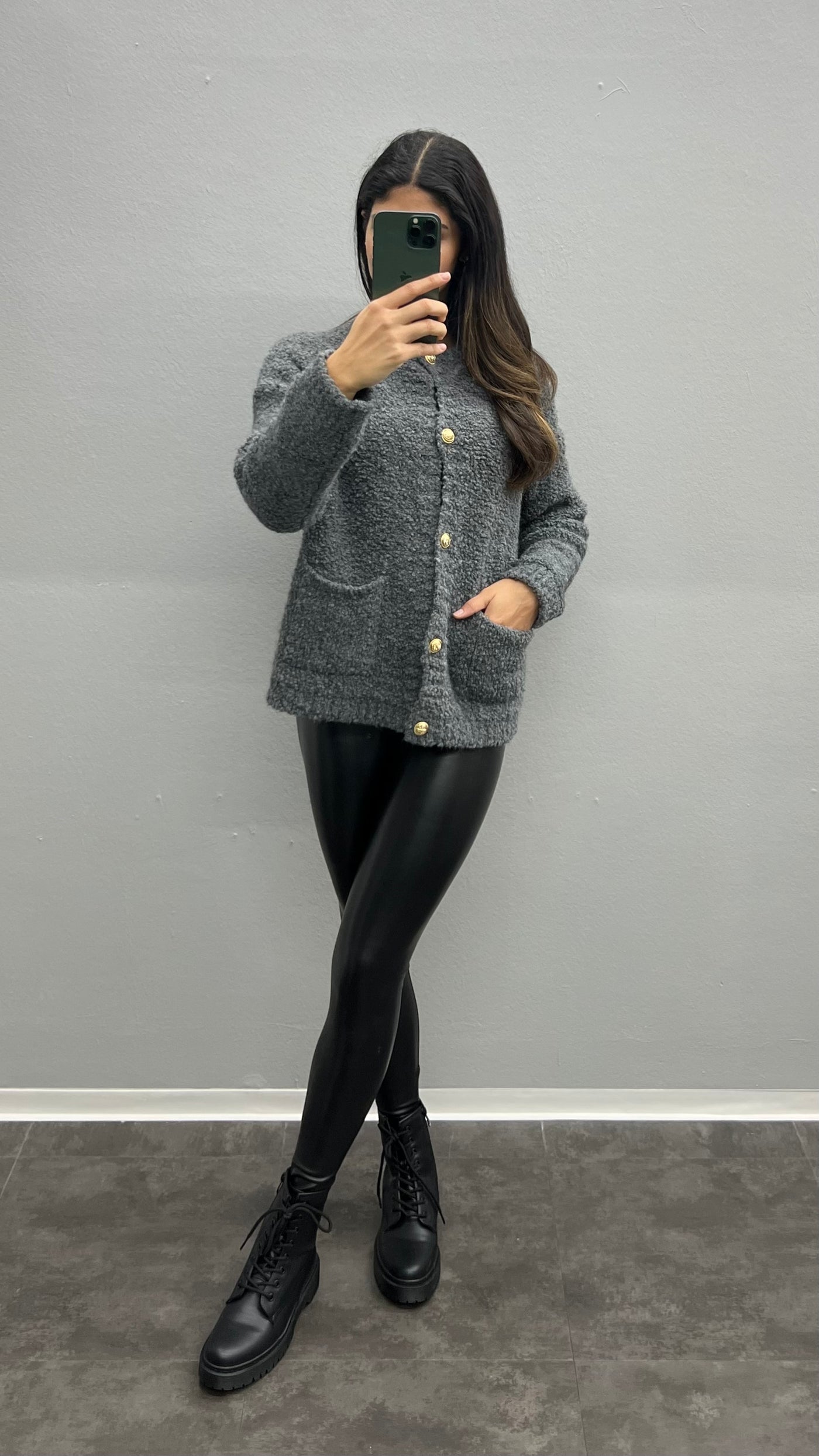 Elli Flauschige Strickjacke